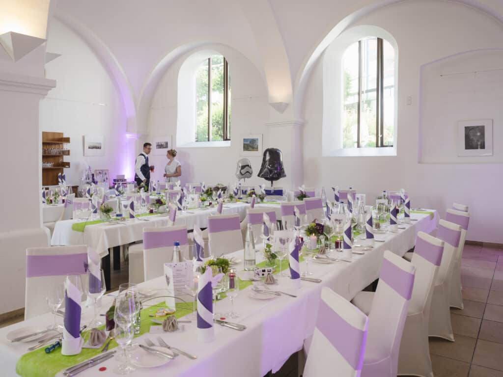 Auch zu bestimmten Themen wie "Star Wars" bietet Bettina Ponzio an, Hochzeiten zu planen.