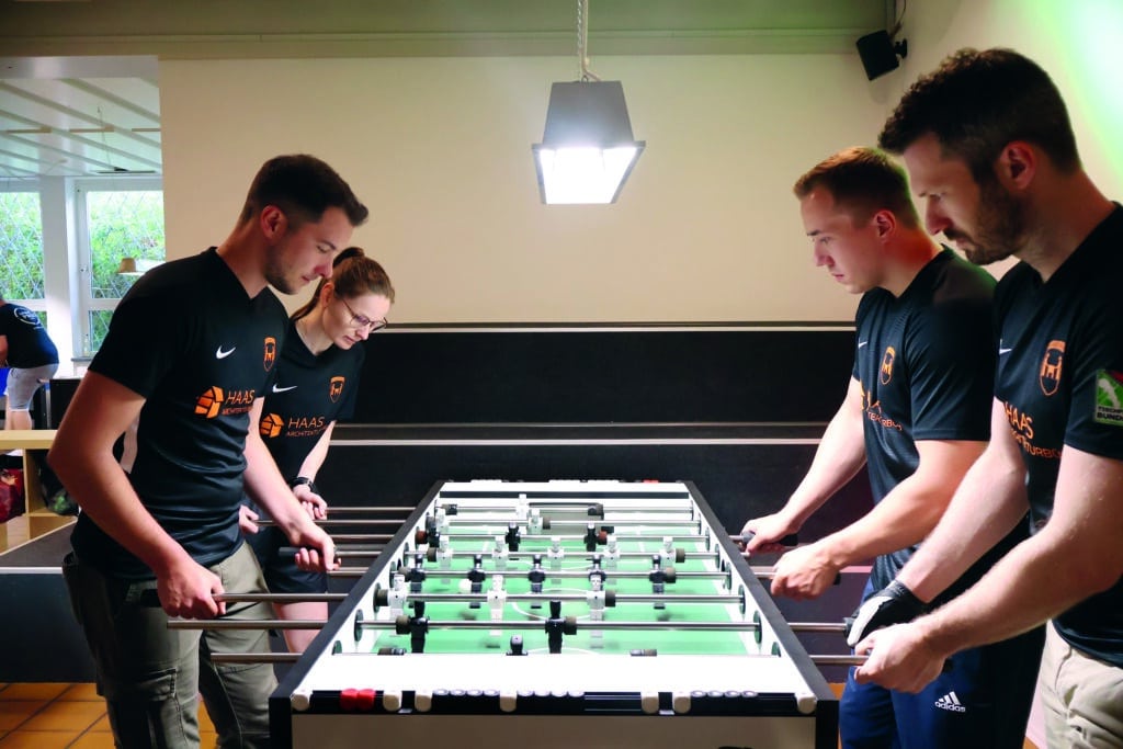Kickern wie die Profis bei der Augsburger Kickerkiste in Hochzoll.
