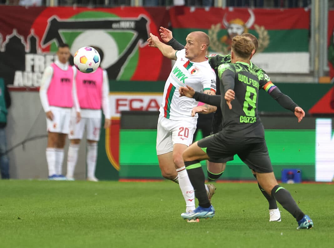 Sven Michel gegen Wolfsburg Foto: Krieger