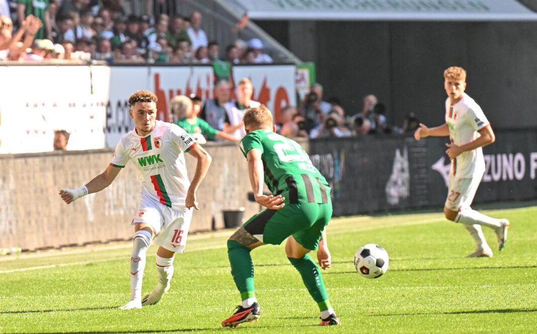 FC Augsburg gegen Gladbach. Foto: Sport in Augsburg