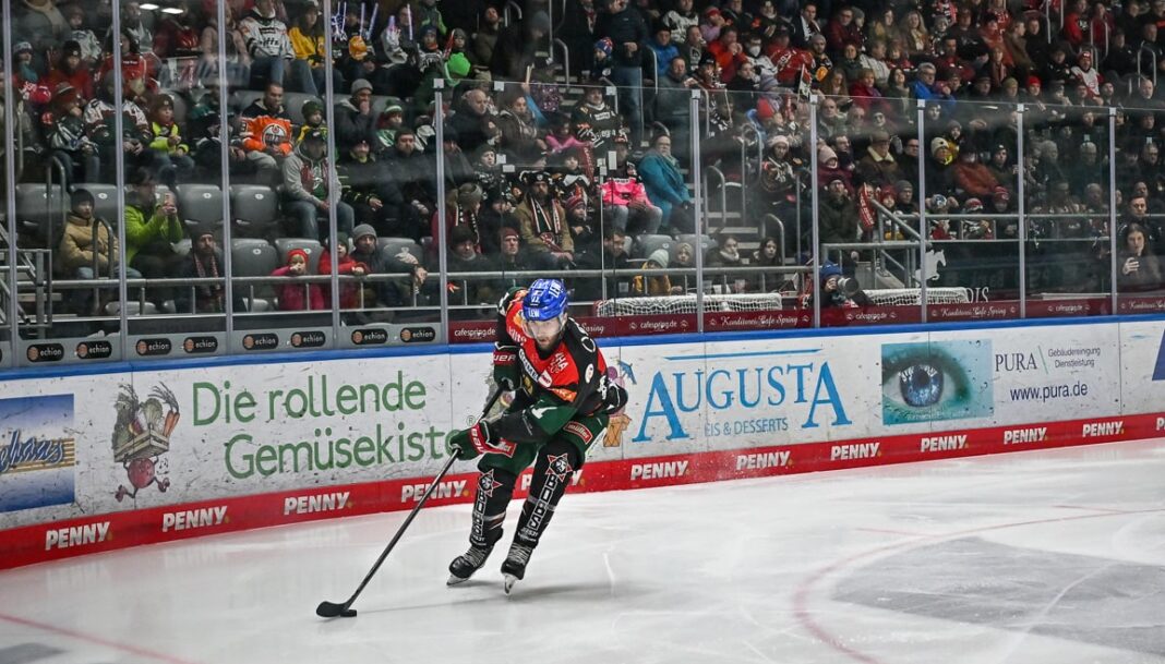 Die Augsburger Panther spielten am Donnerstagabend gegen den EHC Red Bull München. Foto: Sport in Augsburg