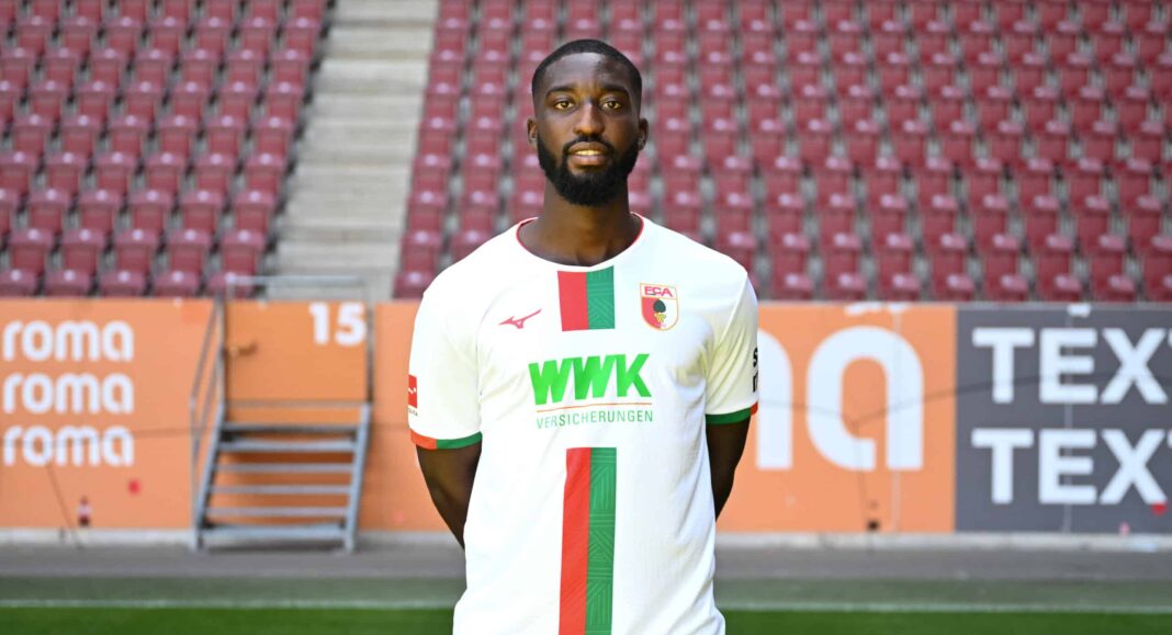 Patric Pfeiffer verlässt den FC Augsburg.