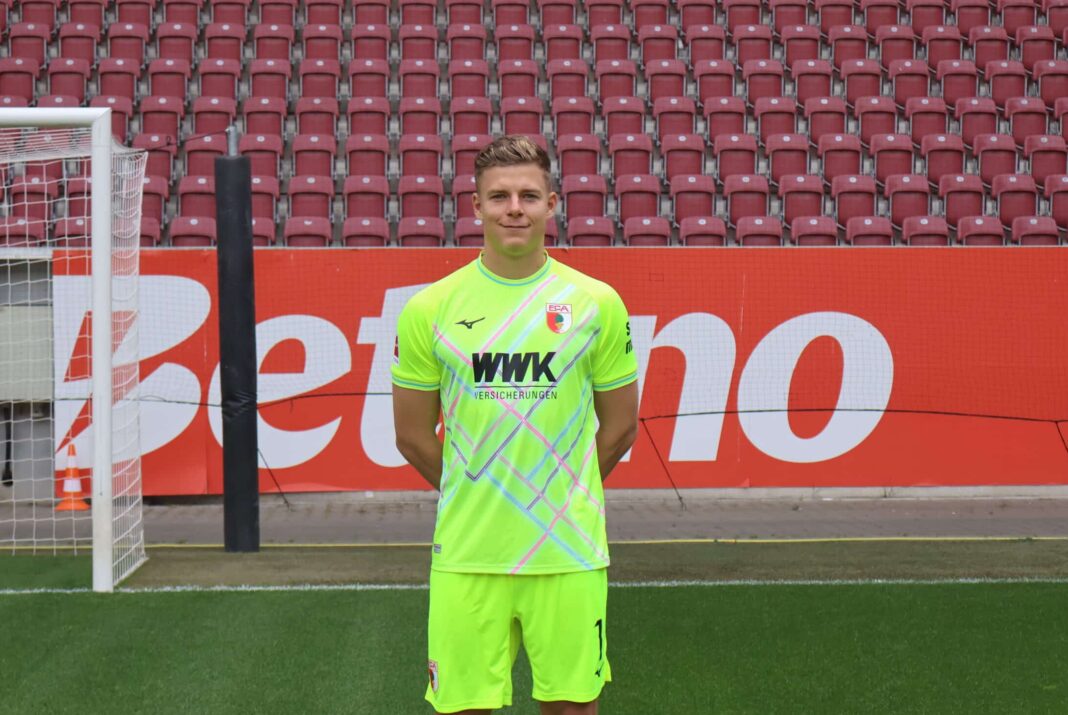 Finn Dahmen wurde von Bundestrainer Julian Nagelsmann für die Nationalelf nominiert.
