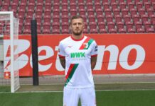 FC Augsburg verlängert Vertrag mit Kapitän Jeffrey Gouweleeuw bis 2027 Jeffrey Gouweleeuw bleibt auch unter Sandro Wagner der Kapitän des FCA.