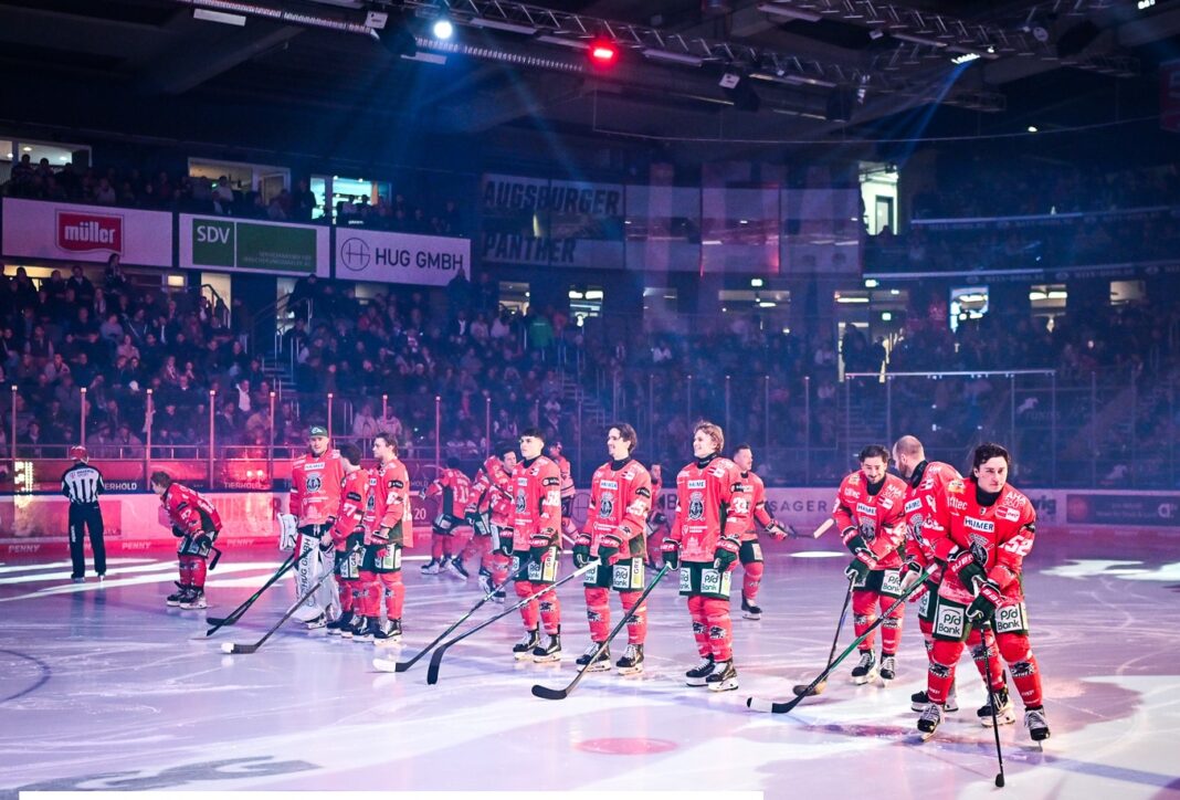 Volles Haus im Curt-Frenzel-Stadion. Foto: Sport in Augsburg
