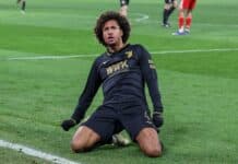 Märchen in München. FCA schlägt die Bayern