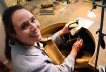 Wo Augsburg glänzt: Ein Tag mit der Gold- und Silberschmiedin Sophia Singer