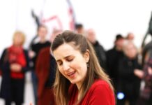 Almut Kühne: Schrille Klänge wie aus einer anderen Welt