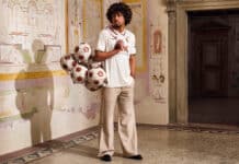 FC Augsburg widmet neues Sondertrikot der Fuggerzeit Han-Noah Massengo mit dem Fuggertrikot. Foto: FC Augsburg