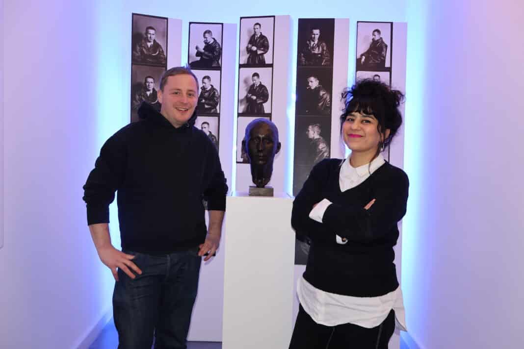 Hintergrund, Vorbild, Reibungsfläche? Mark Schröppel und Sahar Rahimi „mit“ Bertolt Brecht im Brechthaus.