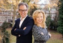 Jürgen Marks über sein Kandidatur-Geheimnis: Warum ein Hamburger in den Augsburger Stadtrat will Jürgen Marks und Anja Mars-Schilffarth.