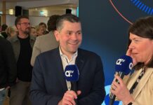 „Freund & Friends“: SPD-Herausforderer und Unterstützer stehen bei Townhall-Talk Rede und Antwort