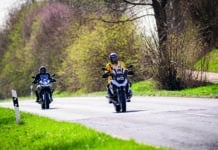 Motorradsaison 2026: Start mit ADAC-Fahrsicherheitstraining